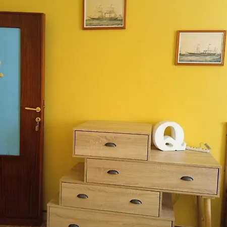 Piazza Ginnasio ألغيرو